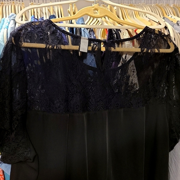 ๐2xHP๐ NWOT Torrid Black Lace Blouse, size 4 - Picture 3 of 7